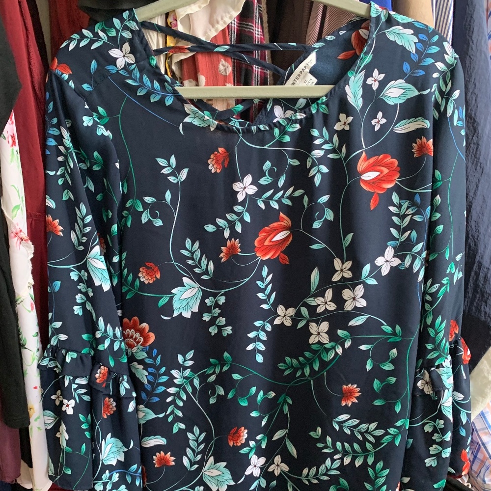 Floral bouse